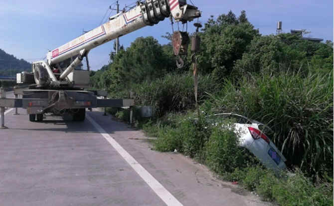 丰宁重载吊车救援